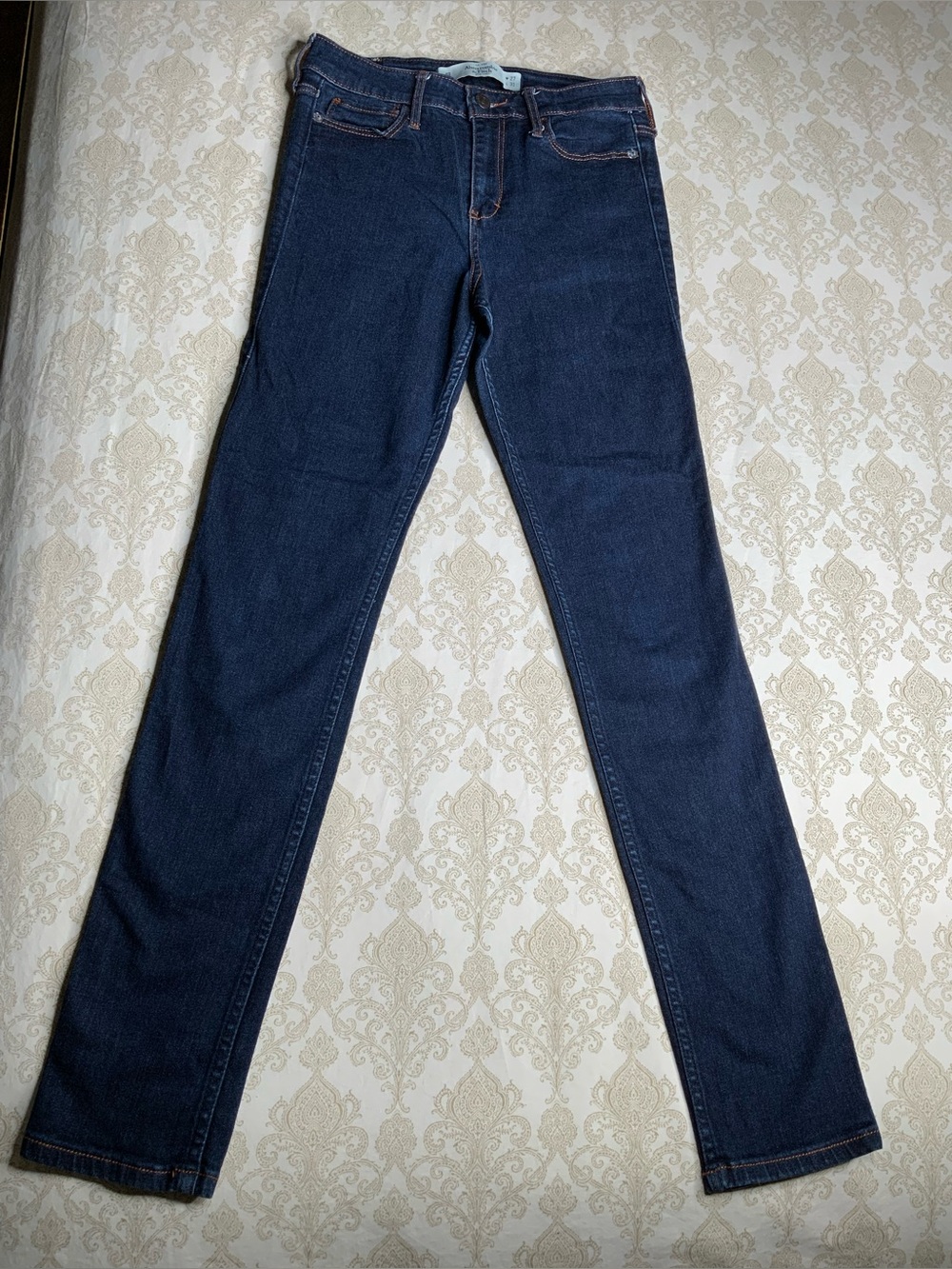 Abercrombie & Fitch Women’s Skinny Jeans 4R W27 L31 Dark Wash